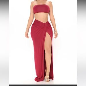 Elegant Red Women's Skirt